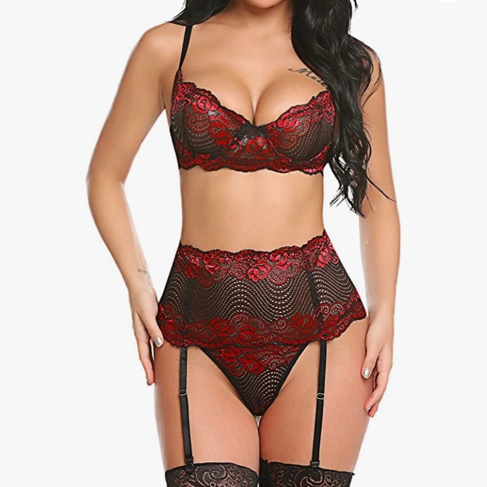 Avid Love Sexy Lingerie set